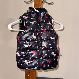 KIDS JACKET PUFFER VEST - BLACK WITH UNICORN